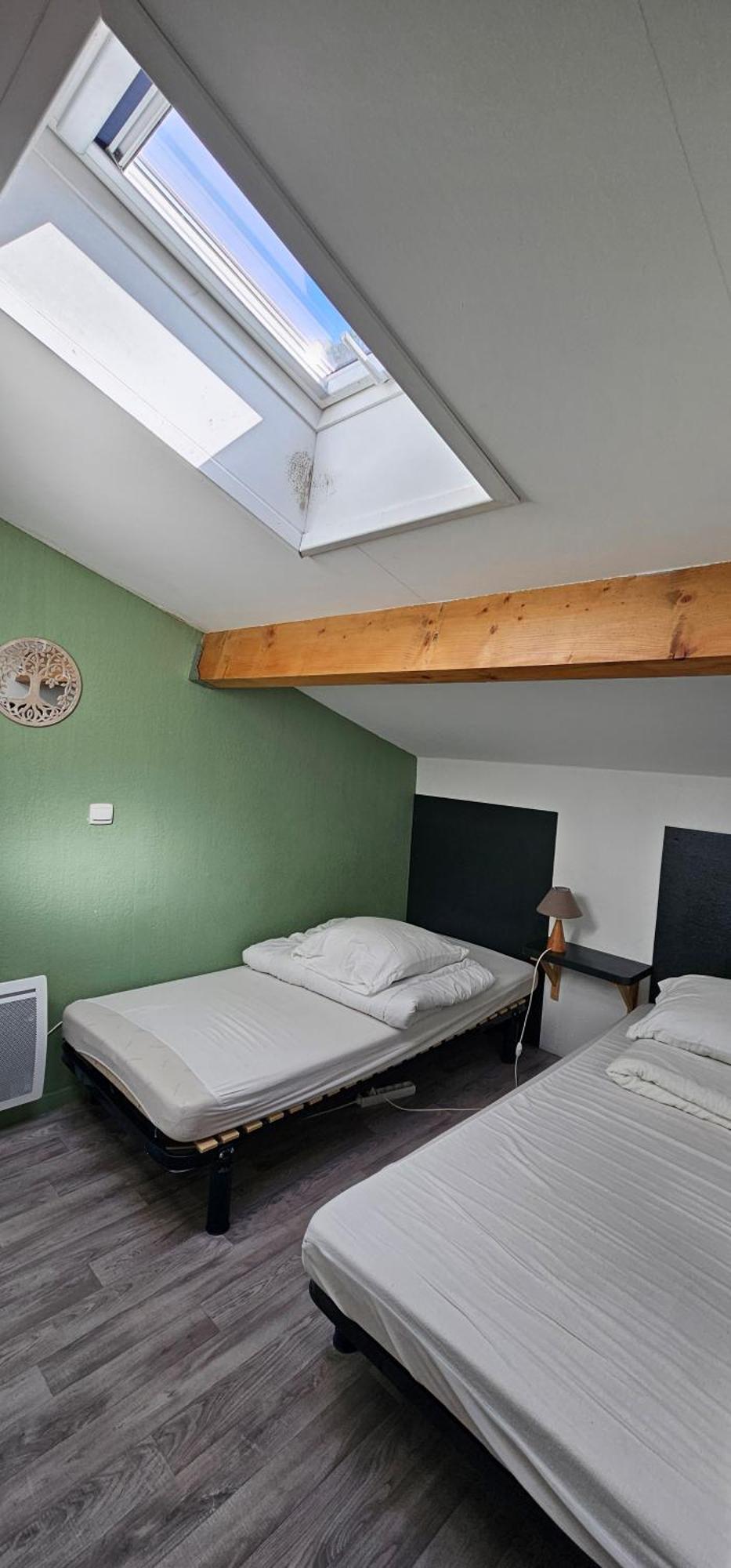 Maison Climatisee Avec Piscine Chauffee Калвисон Екстериор снимка